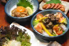 宮崎鶏料理　鳥鳥　とっと お刺身/新鮮野菜